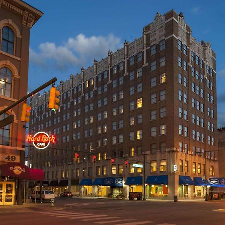 Hampton Inn Indianapolis Downtown Across From Circle Centre Esterno foto