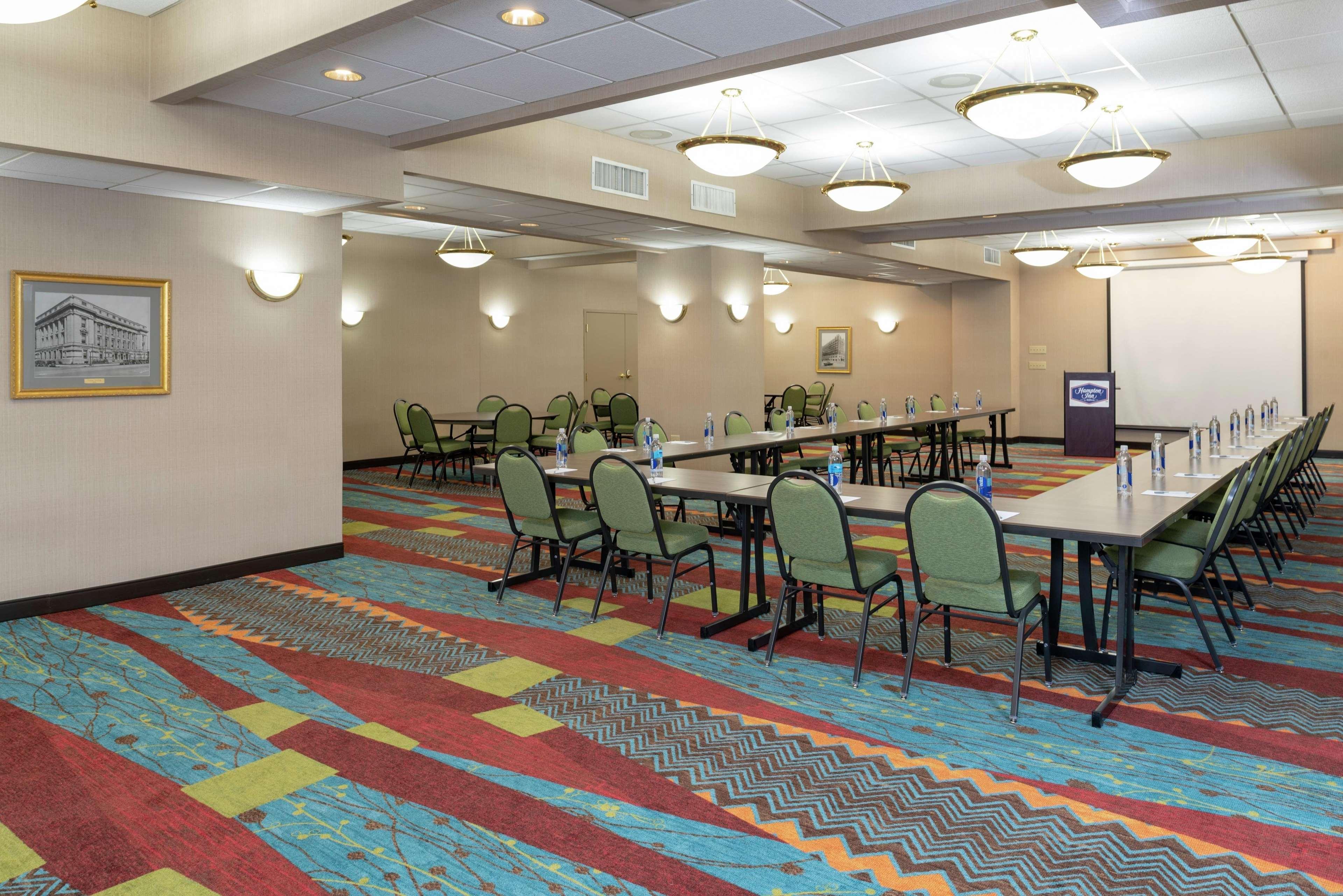 Hampton Inn Indianapolis Downtown Across From Circle Centre Affari foto